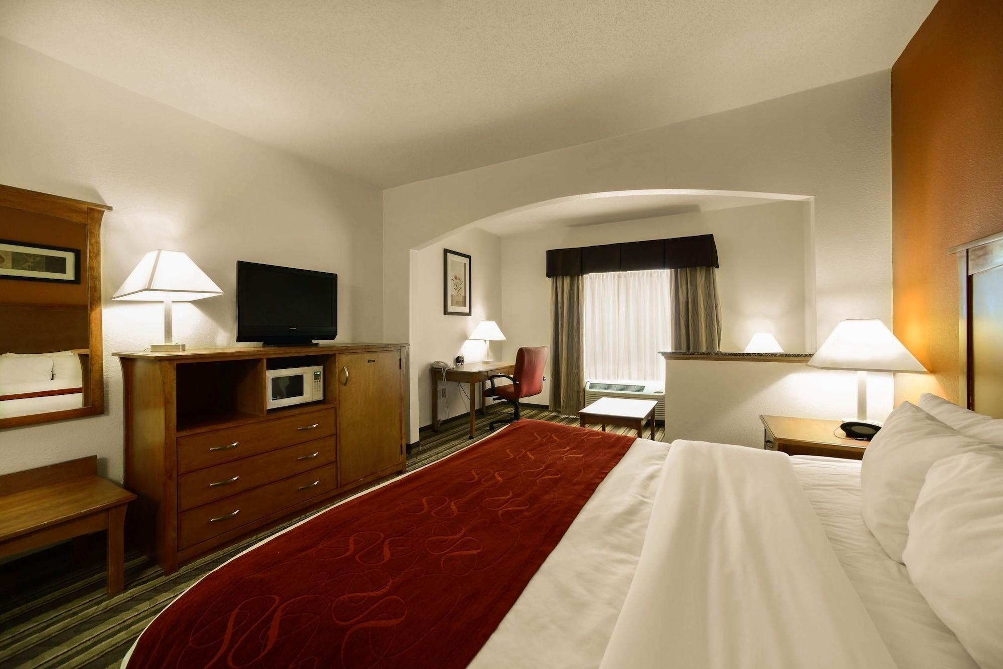 Baymont By Wyndham Marion Hotel Bagian luar foto