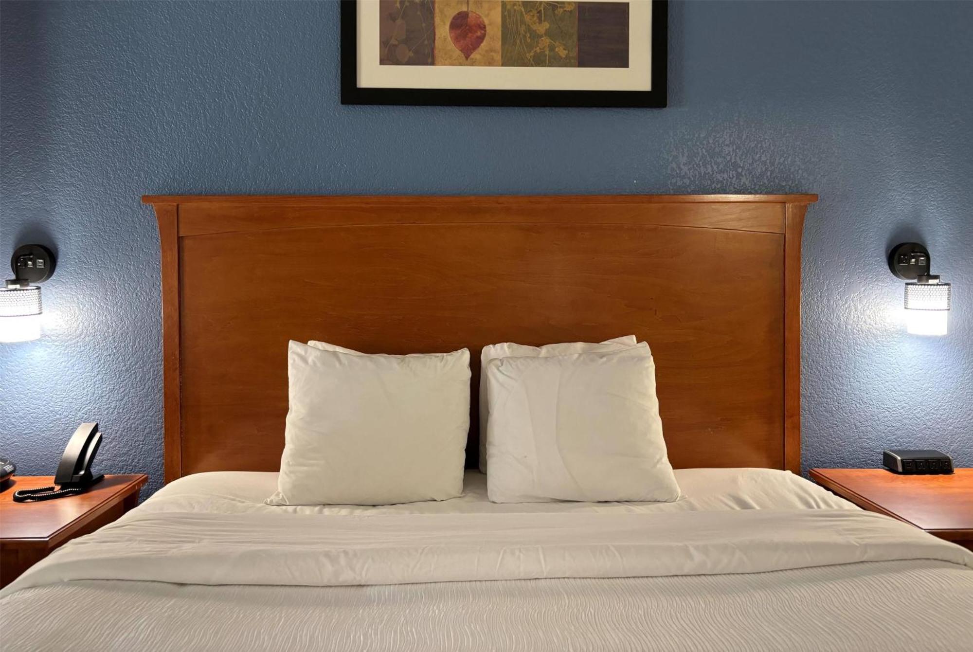 Baymont By Wyndham Marion Hotel Bagian luar foto